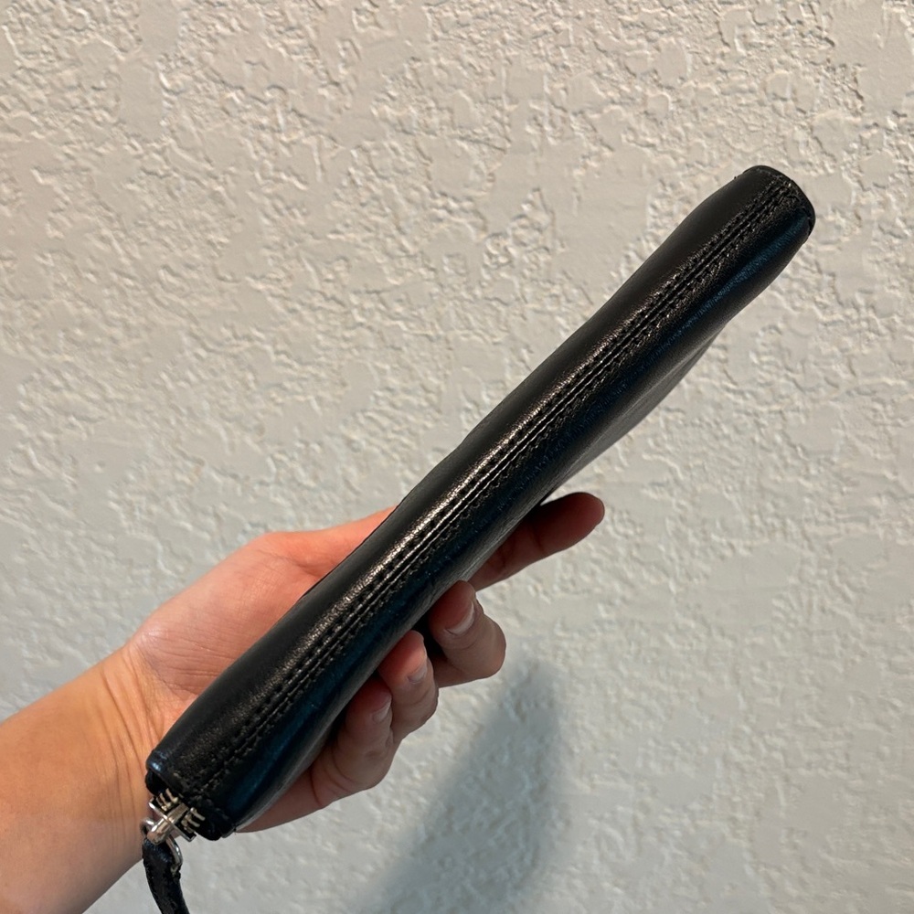 Coach Black Leather Zip Wallet - Picture 7 of 13